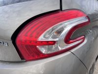 Peugeot 208 2014 - Auto varuosadeks