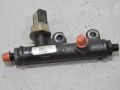 Land Rover Discovery Kütuselatt (Common rail) 2.7 diisel (keskmine) Varuosa kood: 1387695 ; 4R8Q9C066AE
Kere tüüp: ...